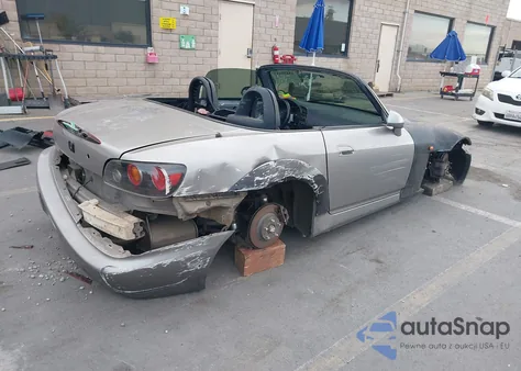 2005 Honda S2000 from USA, damaged, VIN JHMAP21405S008638